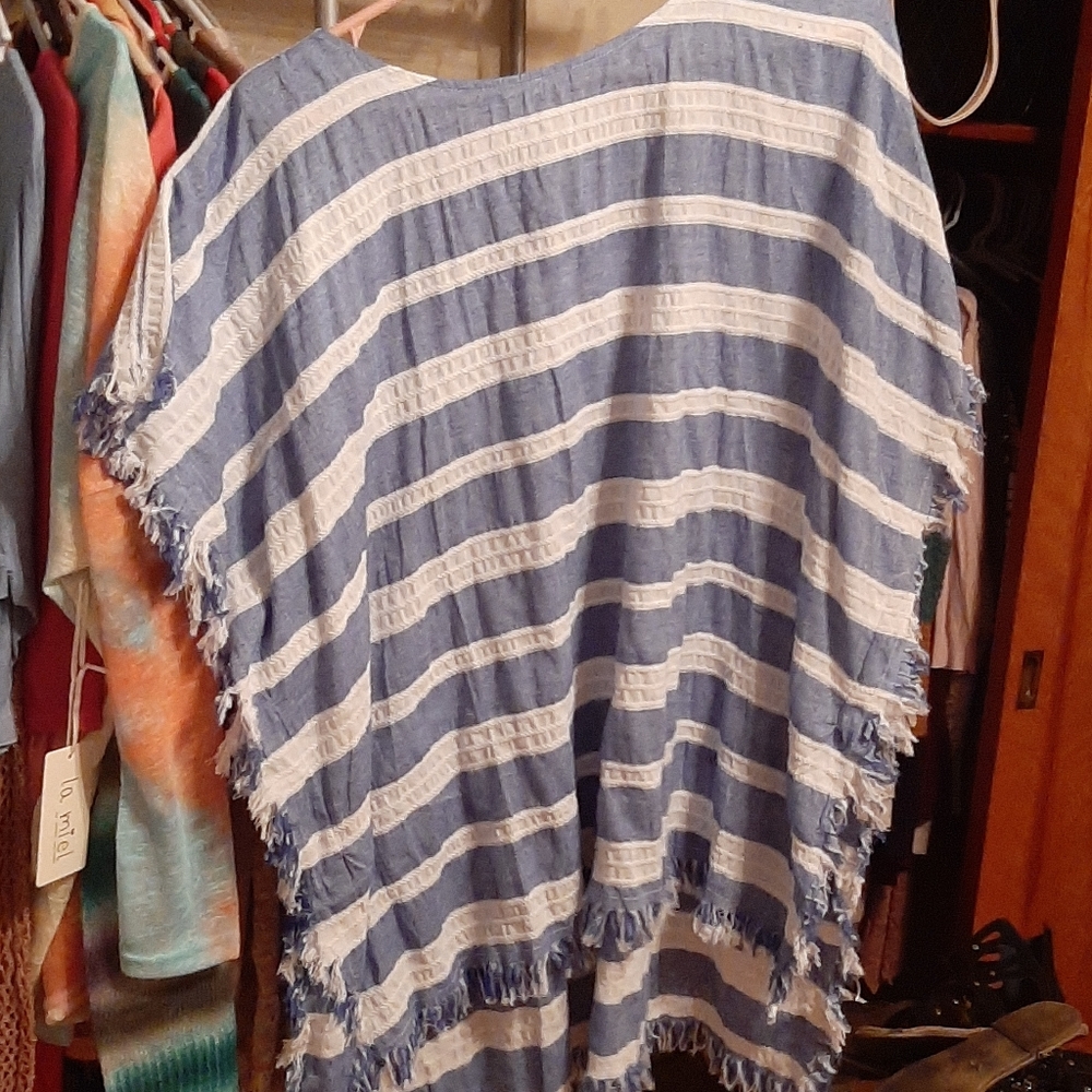 Short sleeved, oversized poncho shirt